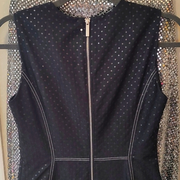 CALVIN KLEIN BLACK SHEATH DRESS with WHITE DETAIL. SIZE 4. LIKE NEW! - Picture 5 of 9